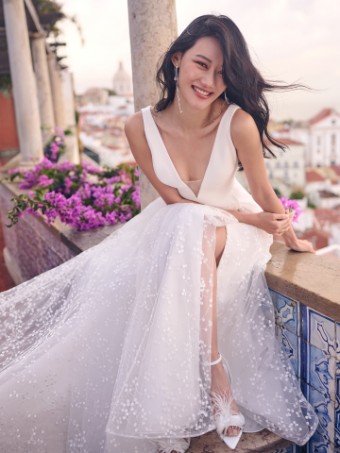 Maggie Sottero BRANNAGH #1 Ivory thumbnail