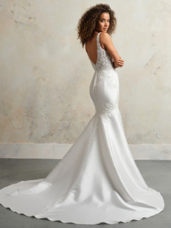 Rebecca Ingram ANDREA #1 Ivory (gown with Natural Illusion) thumbnail