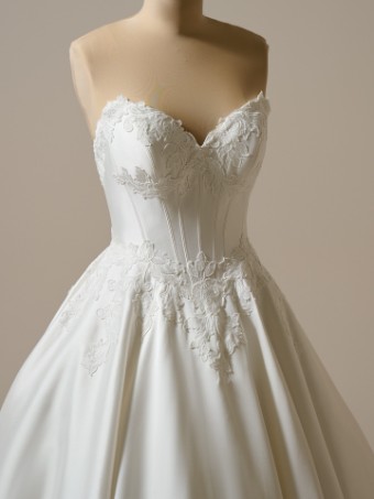 Maggie Sottero SERAFINA #1 All Ivory thumbnail