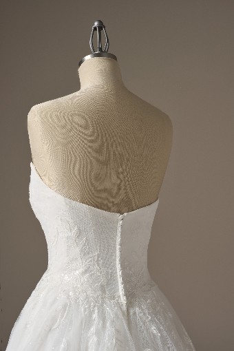 Rebecca Ingram LISA #4 All Ivory thumbnail