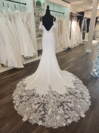 Love, Tang AMIRA #1 default Ivory thumbnail